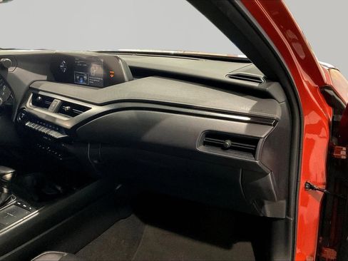 Used 2019 Lexus UX 250h w/ Premium Package AWD/4WD image 24