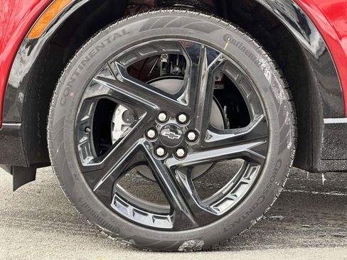 New 2026 Chevrolet Equinox EV RS image 7