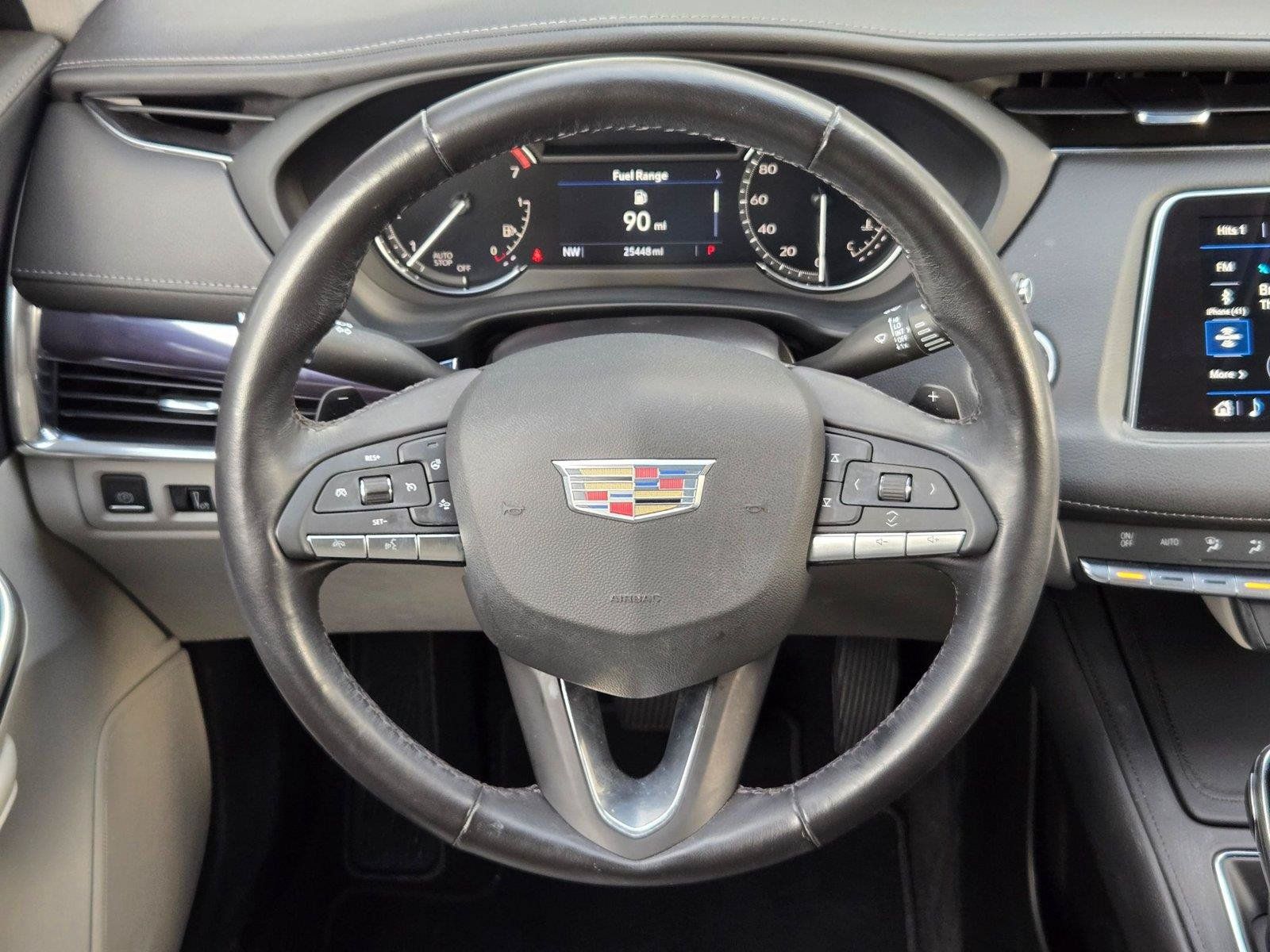 Certified 2023 Cadillac XT4 Luxury w/ Cold Weather Package FWD image 15