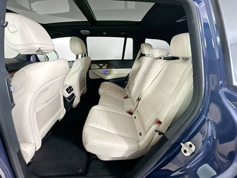 Certified 2024 Mercedes-Benz GLS 450 4MATIC image 25