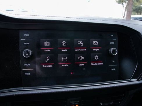 Used 2019 Volkswagen Jetta GLI Autobahn image 22