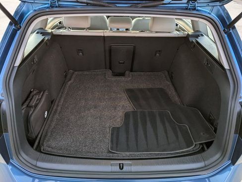 Used 2017 Volkswagen Golf Alltrack image 26