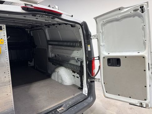 Used 2019 Mercedes-Benz Metris image 30