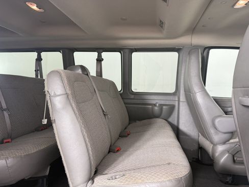Used 2024 Chevrolet Express 3500 LT w/ LT Preferred Equipment Group RWD image 13