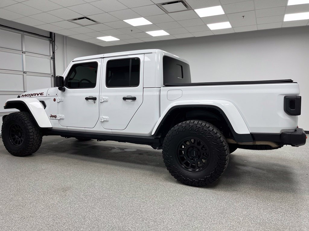 Used 2023 Jeep Gladiator Mojave w/ Cold Weather Group AWD/4WD image 7