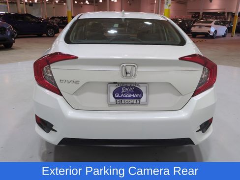 Used 2017 Honda Civic EX image 4