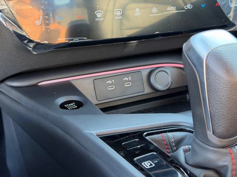 New 2026 Nissan Sentra SR w/ SR Premium Package FWD image 29