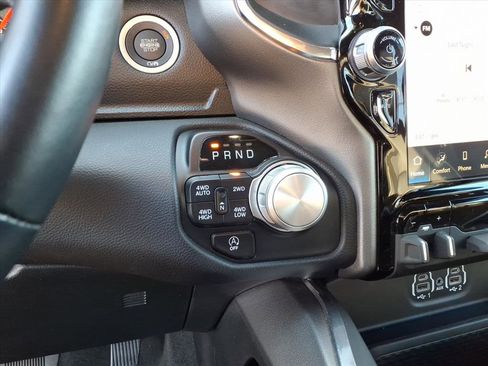 Used 2024 RAM 1500 Laramie image 24