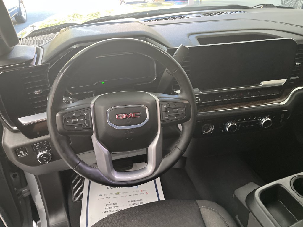 Used 2024 GMC Sierra 1500 Elevation AWD/4WD image 15