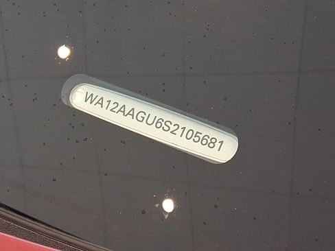 Used 2025 Audi Q5 Premium Plus image 17