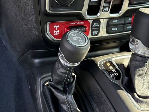 New 2025 Jeep Wrangler Unlimited Rubicon 392 image 23