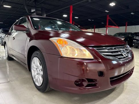Used 2011 Nissan Altima 2.5 S FWD image 8