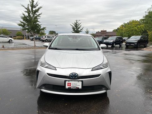 Used 2022 Toyota Prius LE FWD image 7