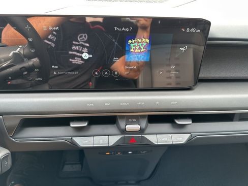 New 2026 Kia EV9 Wind image 32