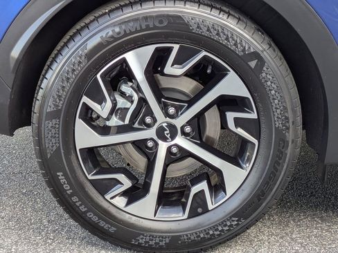 Used 2023 Kia Sportage EX image 23