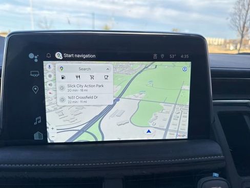 Used 2023 Chevrolet Tahoe Premier w/ Premium Package image 14