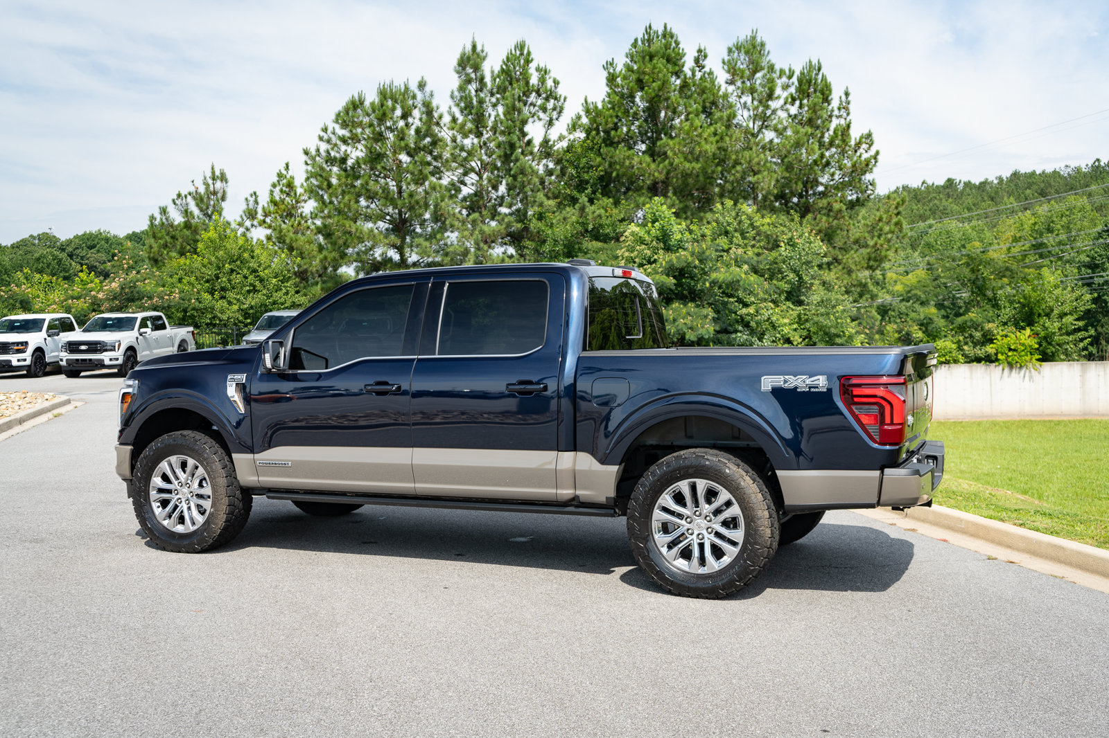 Used 2025 Ford F150 King Ranch w/ FX4 Off-Road Package AWD/4WD image 17