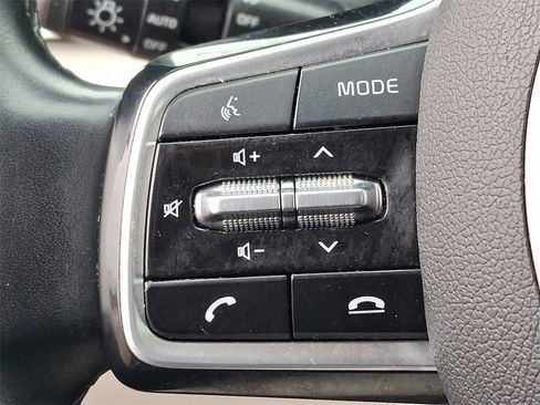 Used 2022 Kia Sorento EX image 24