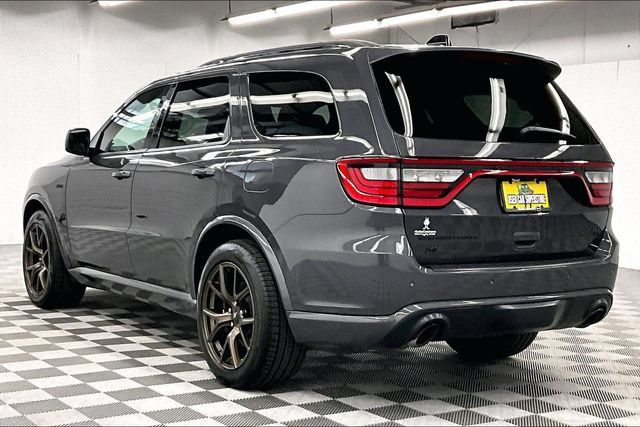 Used 2025 Dodge Durango R/T w/ Tow 'N Go Package AWD/4WD image 2