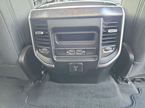 Used 2020 RAM 1500 Big Horn AWD/4WD image 23