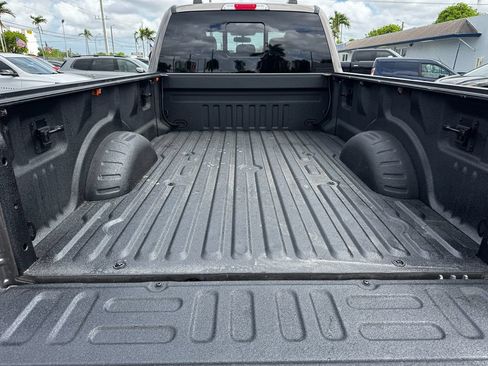 Used 2020 Ford F250 Lariat w/ Lariat Ultimate Package AWD/4WD image 19