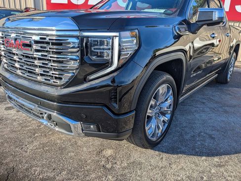 Used 2024 GMC Sierra 1500 Denali image 8