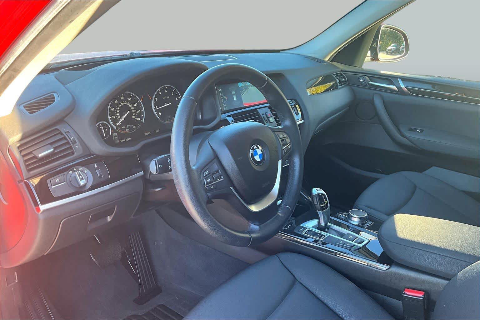 Used 2017 BMW X3 sDrive28i RWD image 17