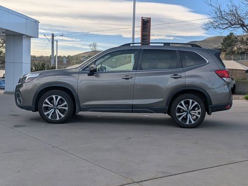 Used 2020 Subaru Forester Limited image 7