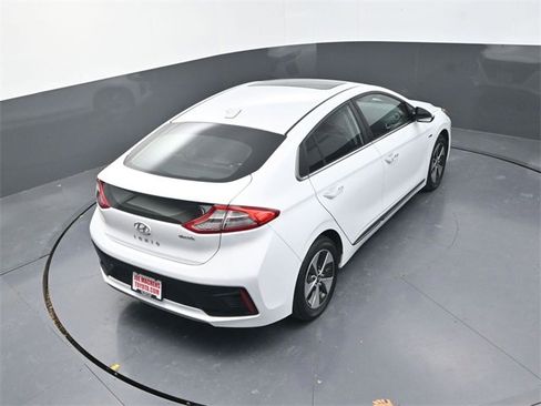 Used 2019 Hyundai Ioniq Limited image 25