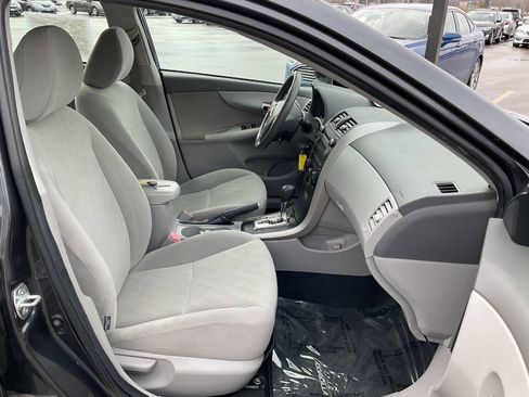 Used 2010 Toyota Corolla LE image 32