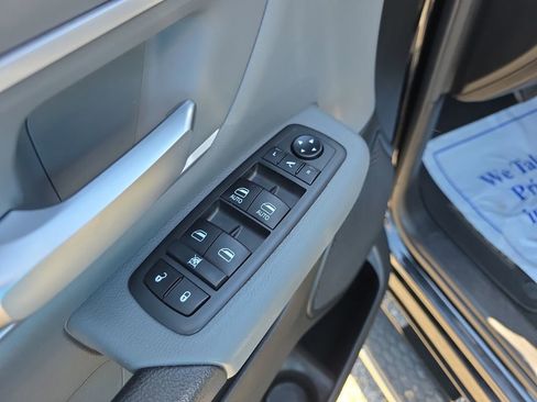 Used 2019 RAM 1500 Big Horn image 19