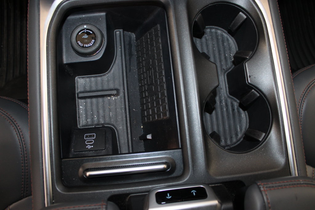 Used 2025 Ford Expedition Max Active AWD/4WD image 34