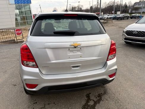 Used 2018 Chevrolet Trax LS image 6