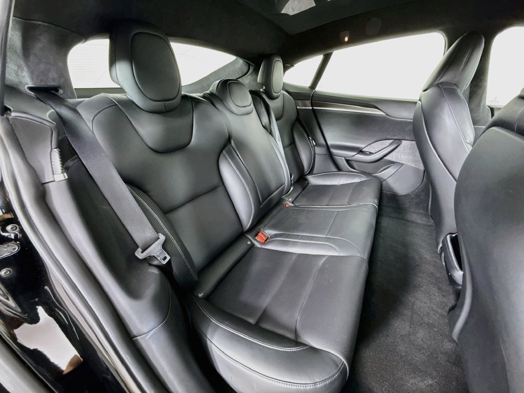 Used 2022 Tesla Model S Plaid AWD/4WD image 26