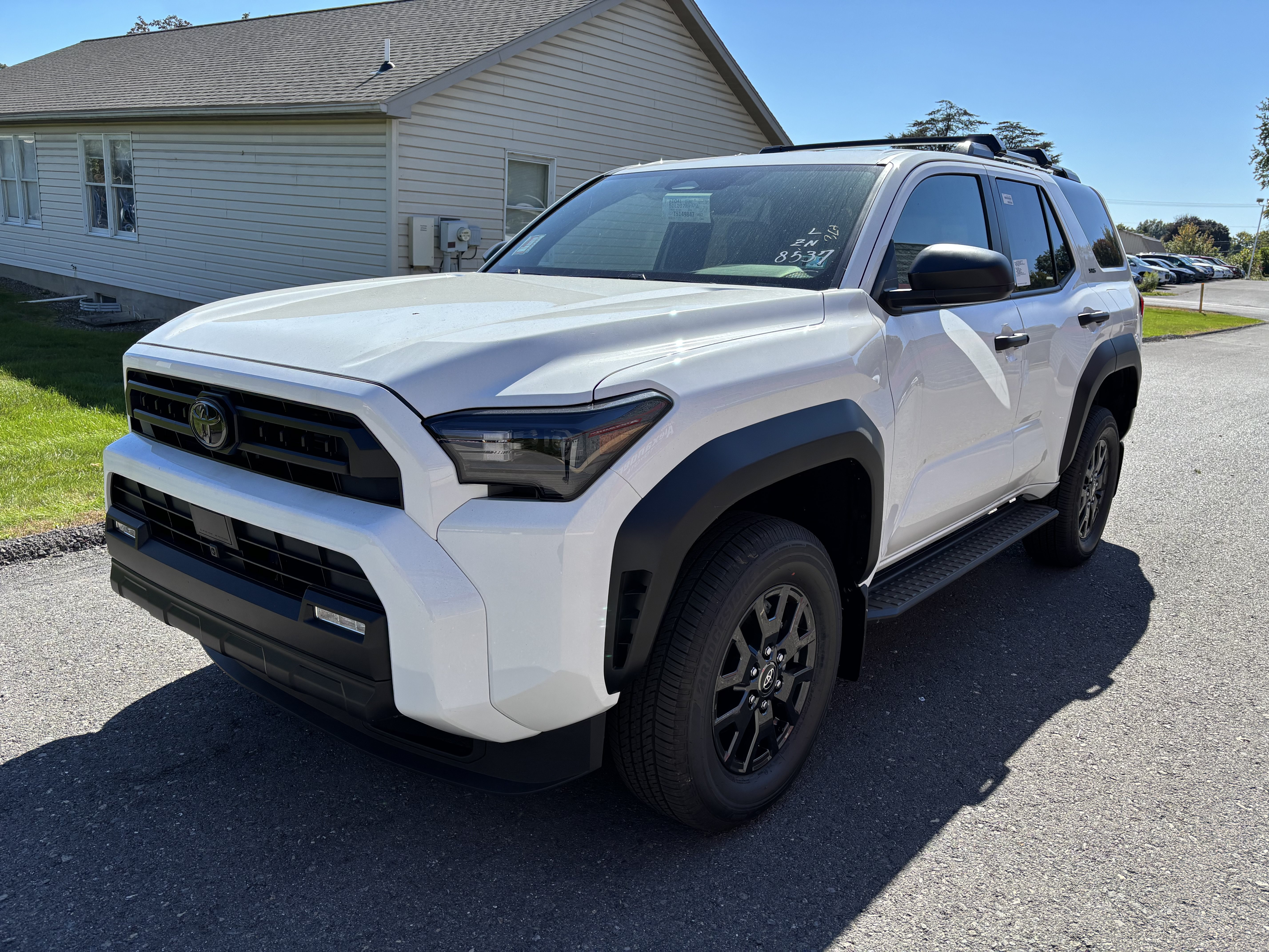 Used 2026 Toyota 4Runner SR5 AWD/4WD image 8