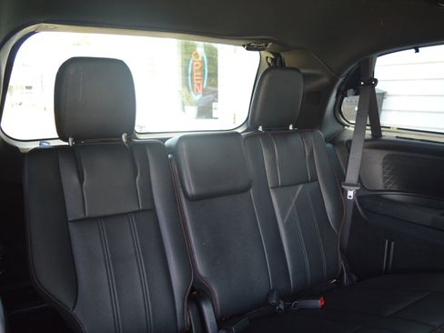 Used 2017 Dodge Grand Caravan GT FWD image 28