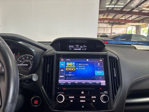 Used 2021 Subaru Crosstrek 2.5i Sport w/ Moonroof Package AWD/4WD image 15