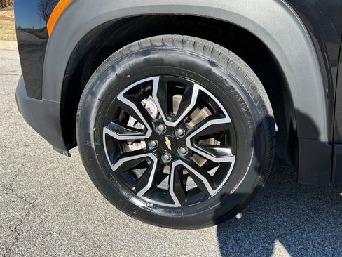 Used 2021 Chevrolet TrailBlazer ACTIV w/ Convenience Package image 23