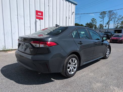 Used 2023 Toyota Corolla LE FWD image 8