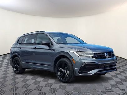 Used 2023 Volkswagen Tiguan SE R-Line