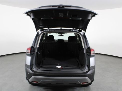 Certified 2023 Nissan Rogue SV image 16