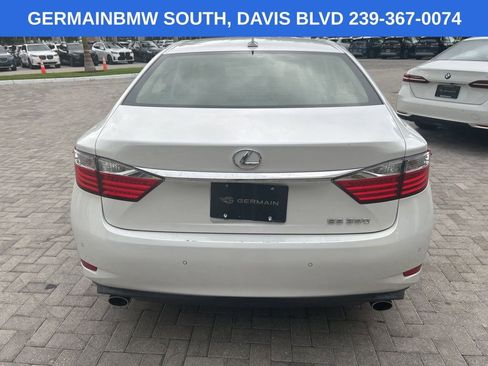 Used 2013 Lexus ES 350 w/ Luxury Pkg FWD image 4