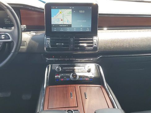 Used 2020 Lincoln Navigator Reserve w/ Equipment Group 208A Reserve AWD/4WD image 15