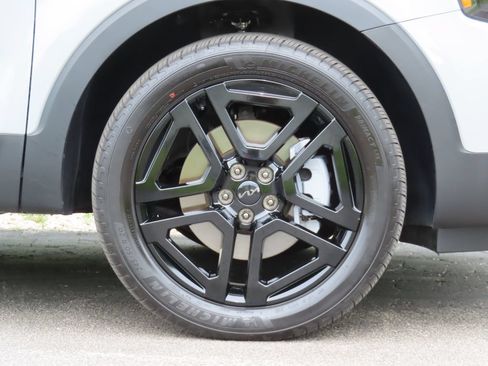 Certified 2025 Kia Telluride EX X-Line AWD/4WD image 15