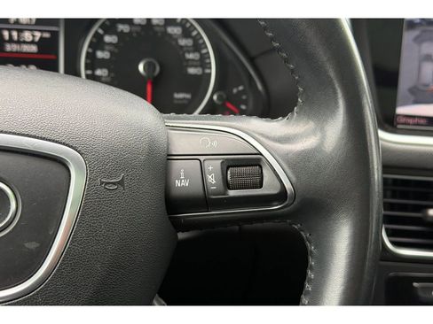 Used 2016 Audi Q5 2.0T Premium Plus image 29