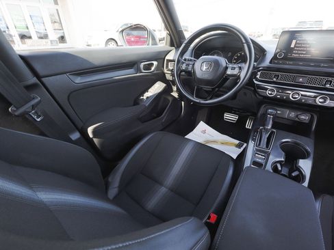 Used 2023 Honda Civic Sport image 43