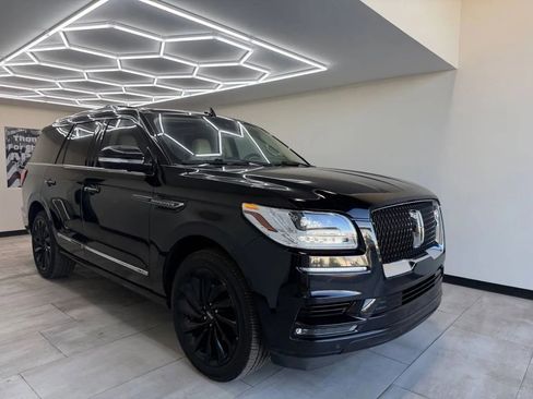 Used 2021 Lincoln Navigator Reserve AWD/4WD image 10
