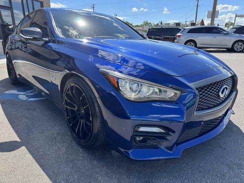 Used 2016 INFINITI Q50 Red Sport 400 AWD/4WD image 3
