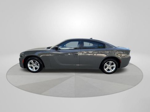 Used 2023 Dodge Charger SXT image 4
