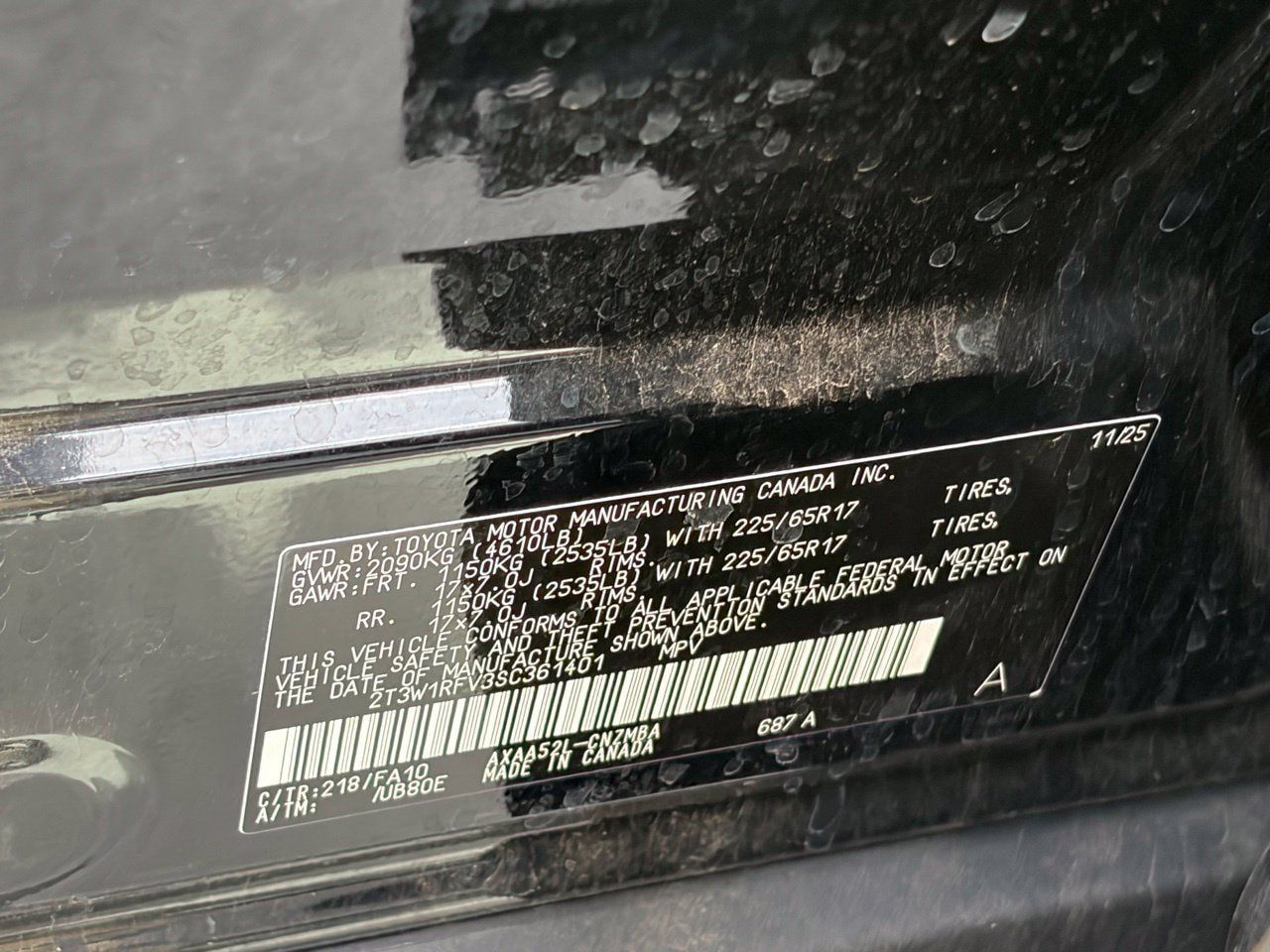 Used 2025 Toyota RAV4 XLE FWD image 11